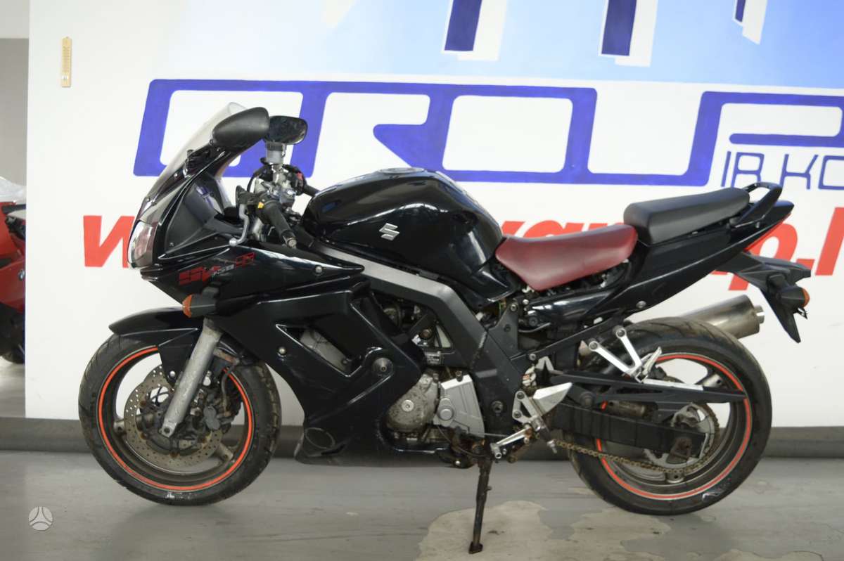 Suzuki SV, street / classic
