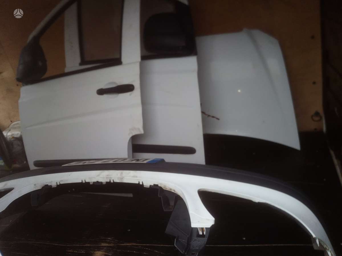 Mercedes-Benz Vito, cargo vans