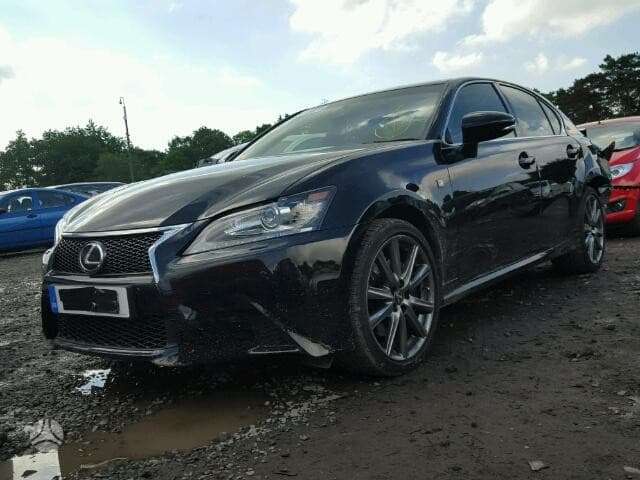 Lexus GS klasė Dalimis is anglijos