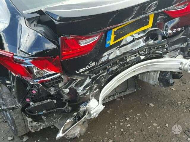 Lexus GS klasė Dalimis is anglijos