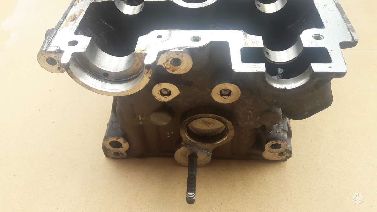 Volkswagen Golf, AXW, variklio detalės