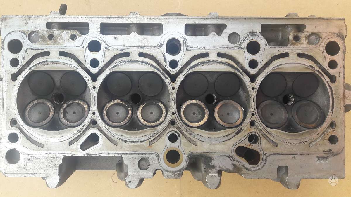 Volkswagen Golf, AXW, variklio detalės