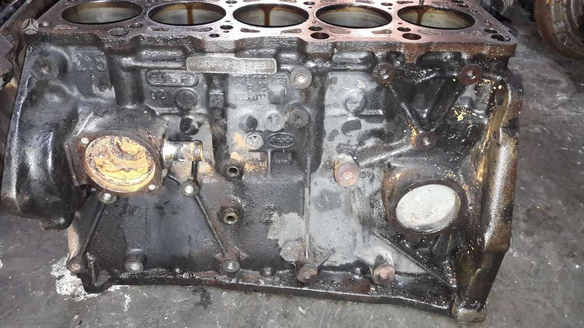 Volkswagen Transporter, Aaf, engine parts