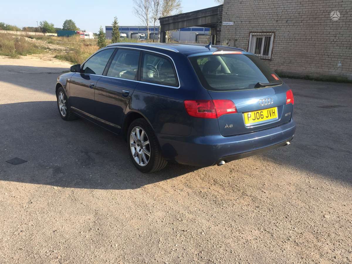 Audi A6 dalimis