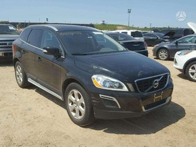 Volvo XC60 по частям