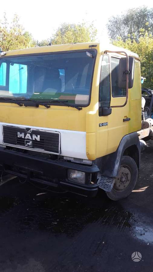 MAN 10-224, sunkvežimiai