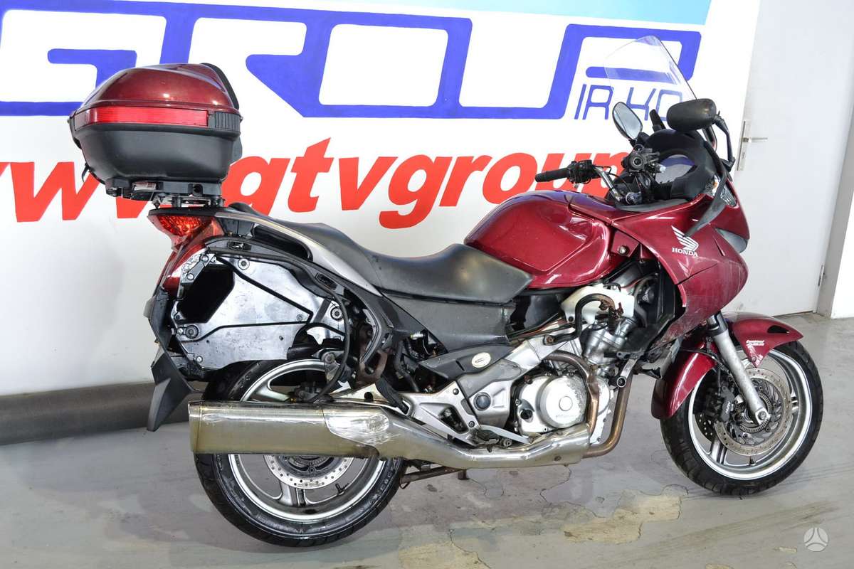 Honda NT, touring / sport touring