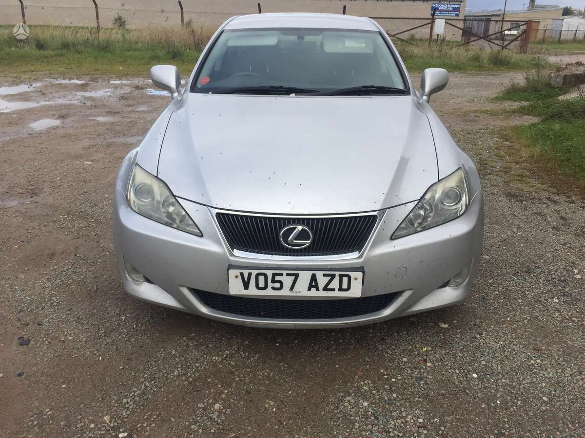 Lexus IS 220 Uab dauknora telefonas pasiteirauti 37060290659 elektronini