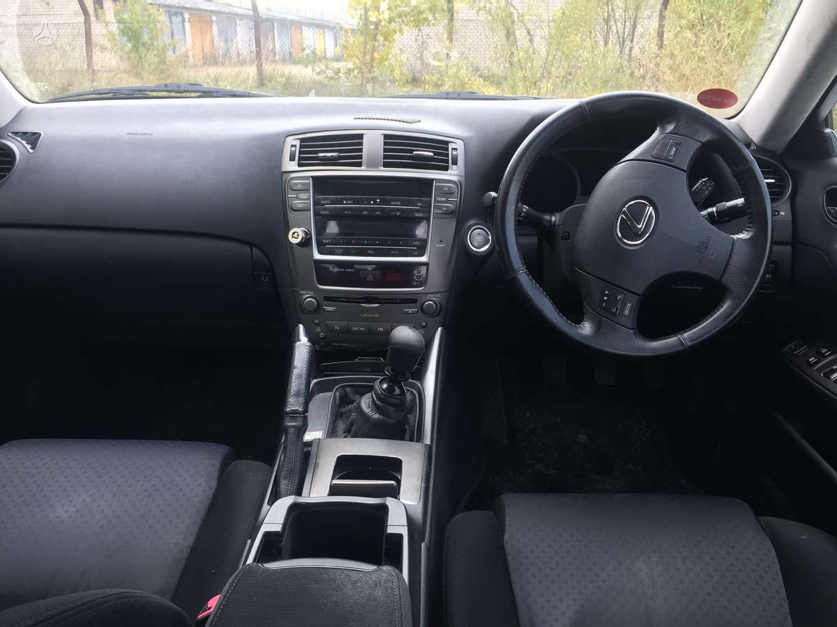 Lexus IS 220 Uab dauknora telefonas pasiteirauti 37060290659 elektronini