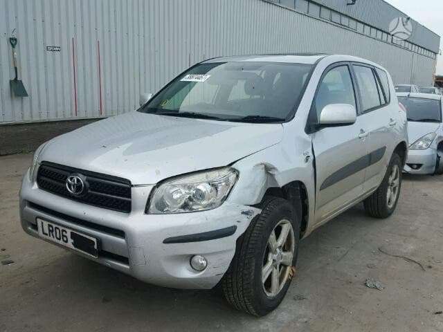 Toyota RAV4 по частям