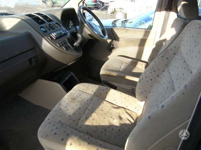 Mercedes-Benz Vito, passenger vans
