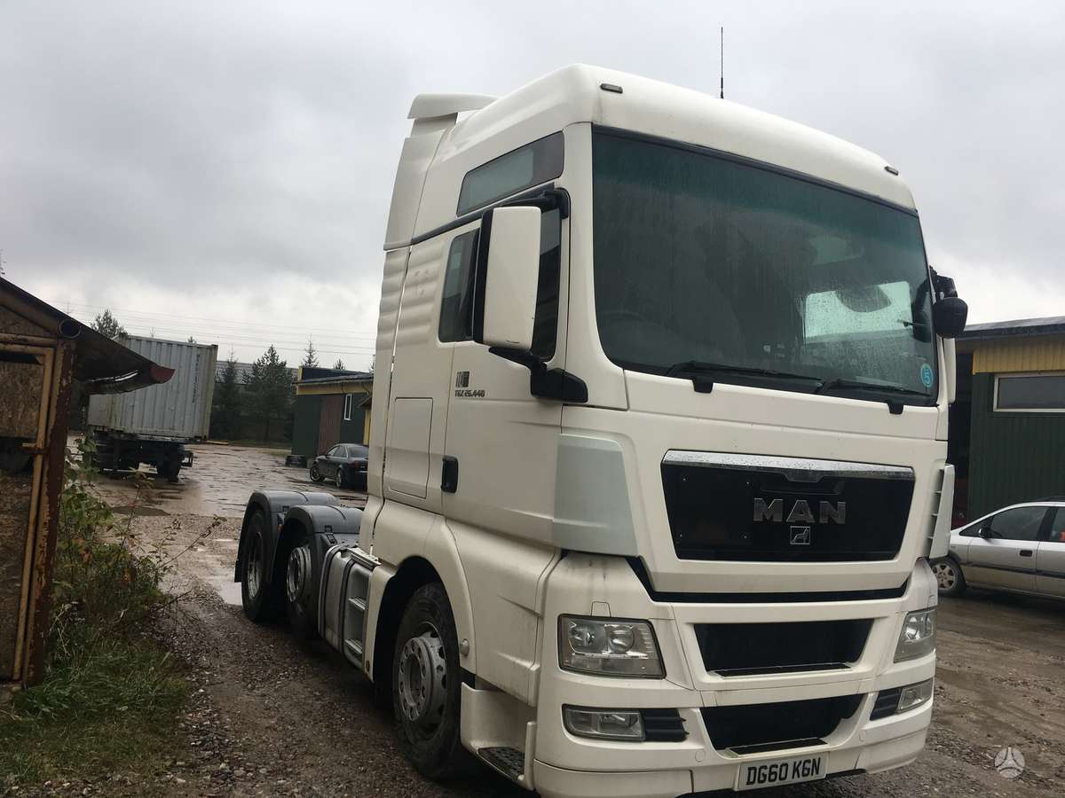 MAN 26.440  TGX, vilcējs
