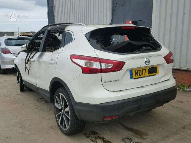 Nissan Qashqai по частям