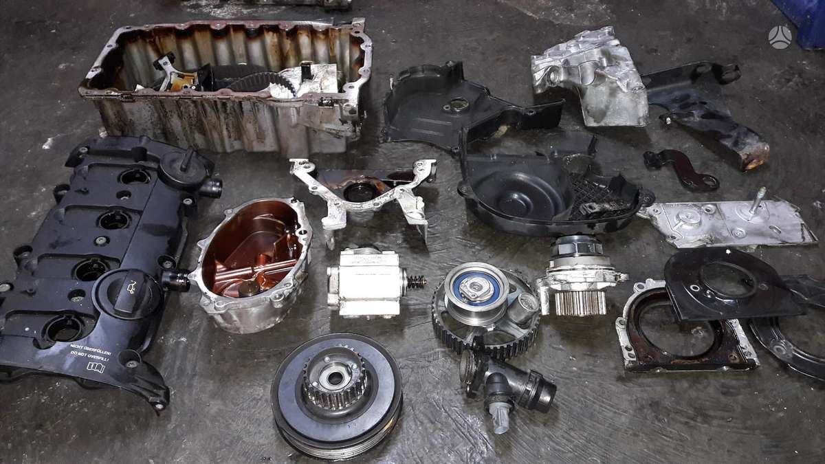 Volkswagen Golf, AXW, variklio detalės