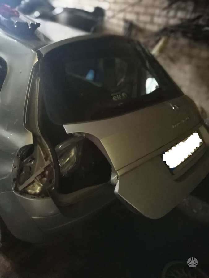Renault Modus Dėžė robotas 1 2 16v variklio kodas d4f e 764 detales siunči