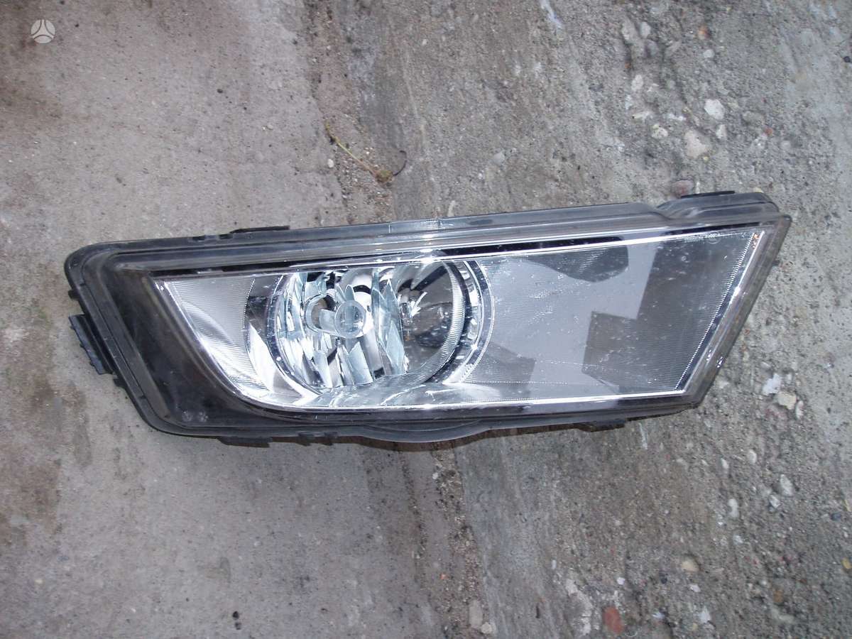 Skoda Octavia Priekio detalės
