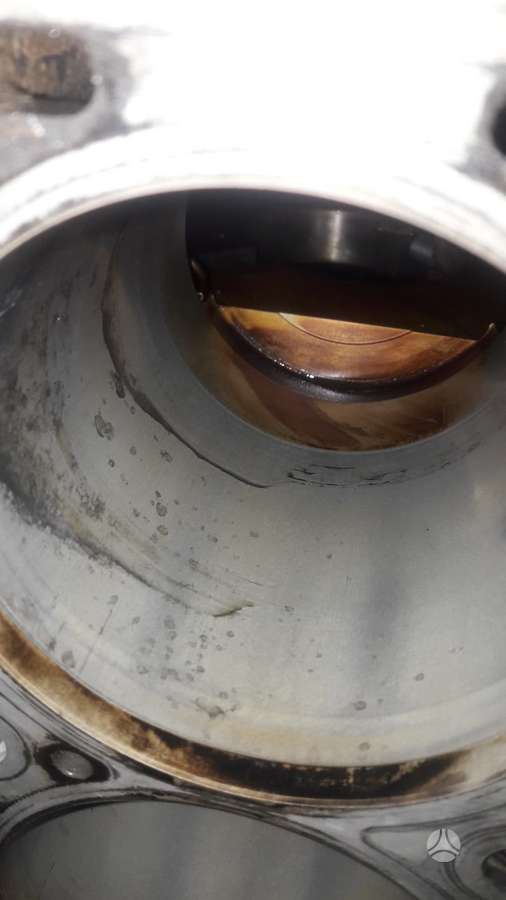 BMW X5, 448s2, engine parts