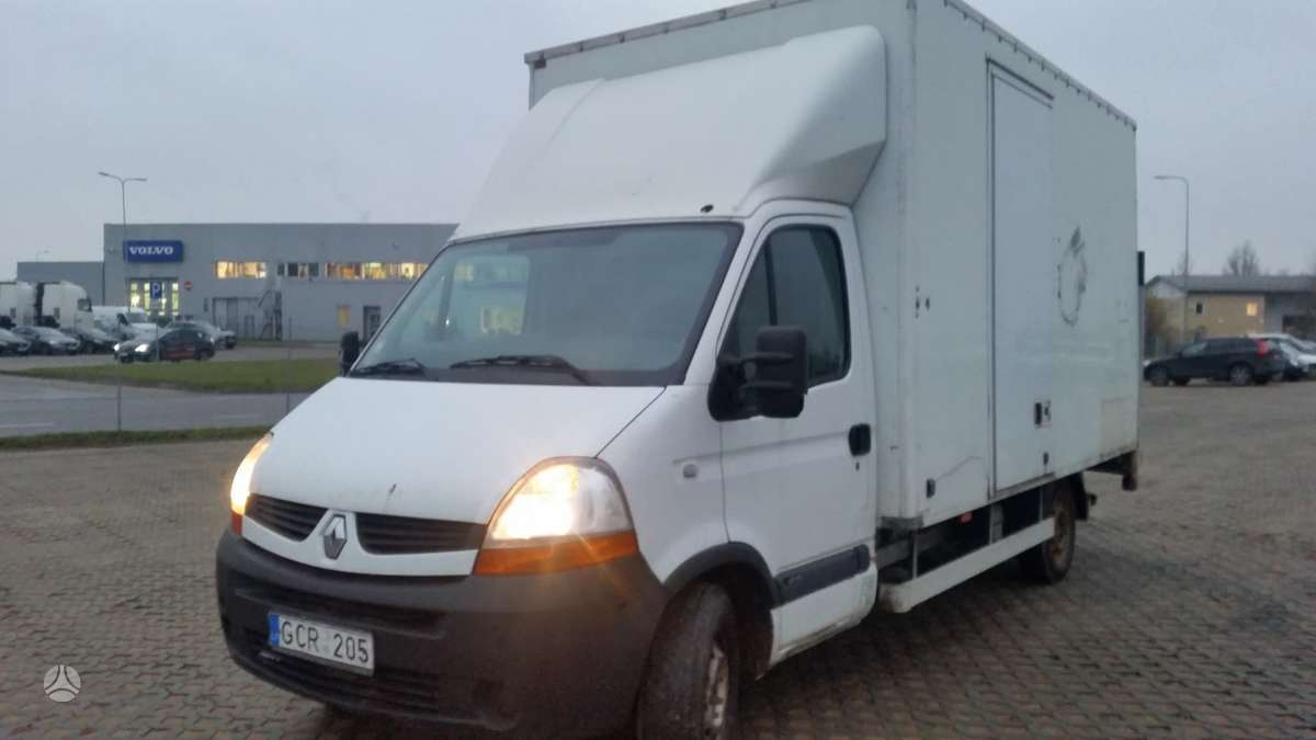 Renault MASTER, preču
