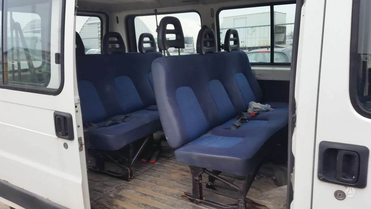 Peugeot BOXER, passenger vans