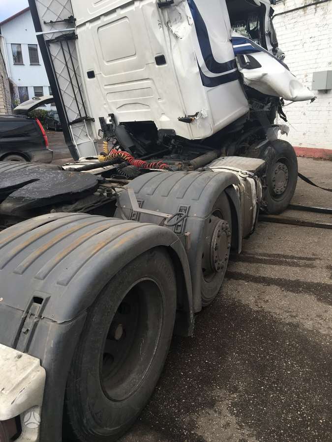 Scania R 440, semi-trailer trucks