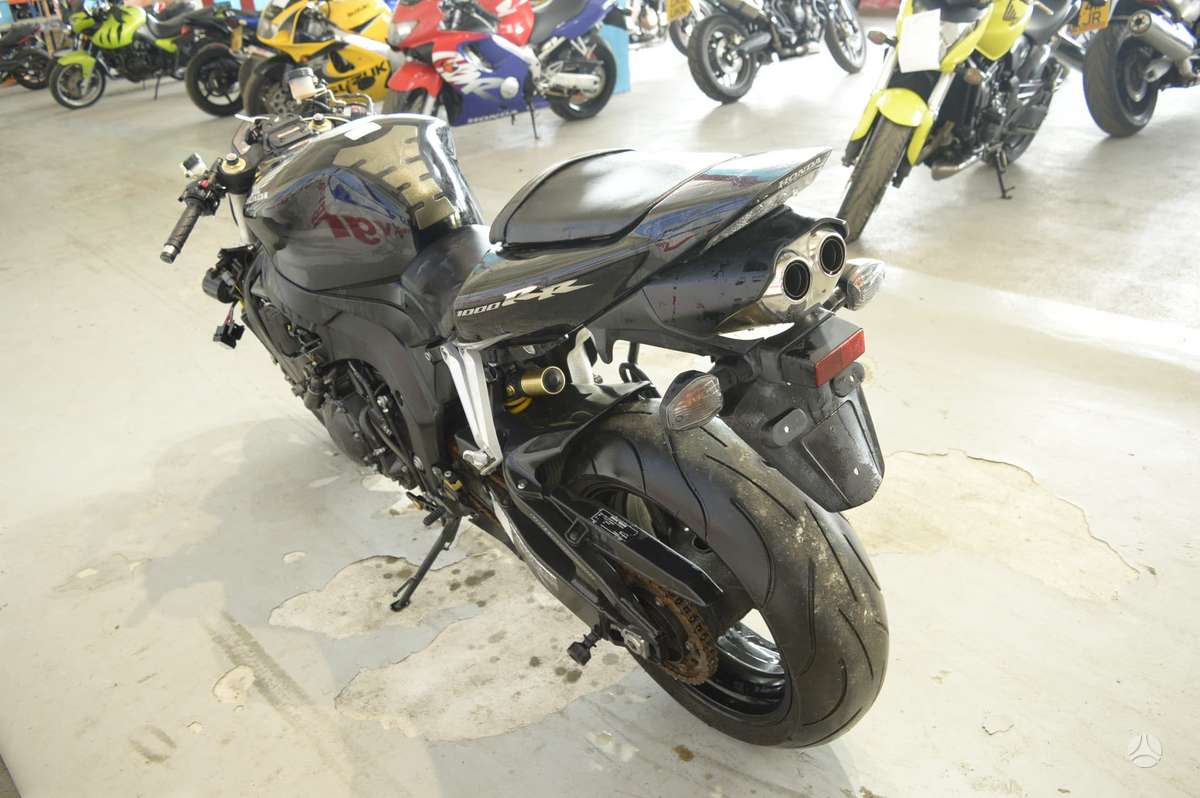 Honda CBR, sportiniai / superbikes