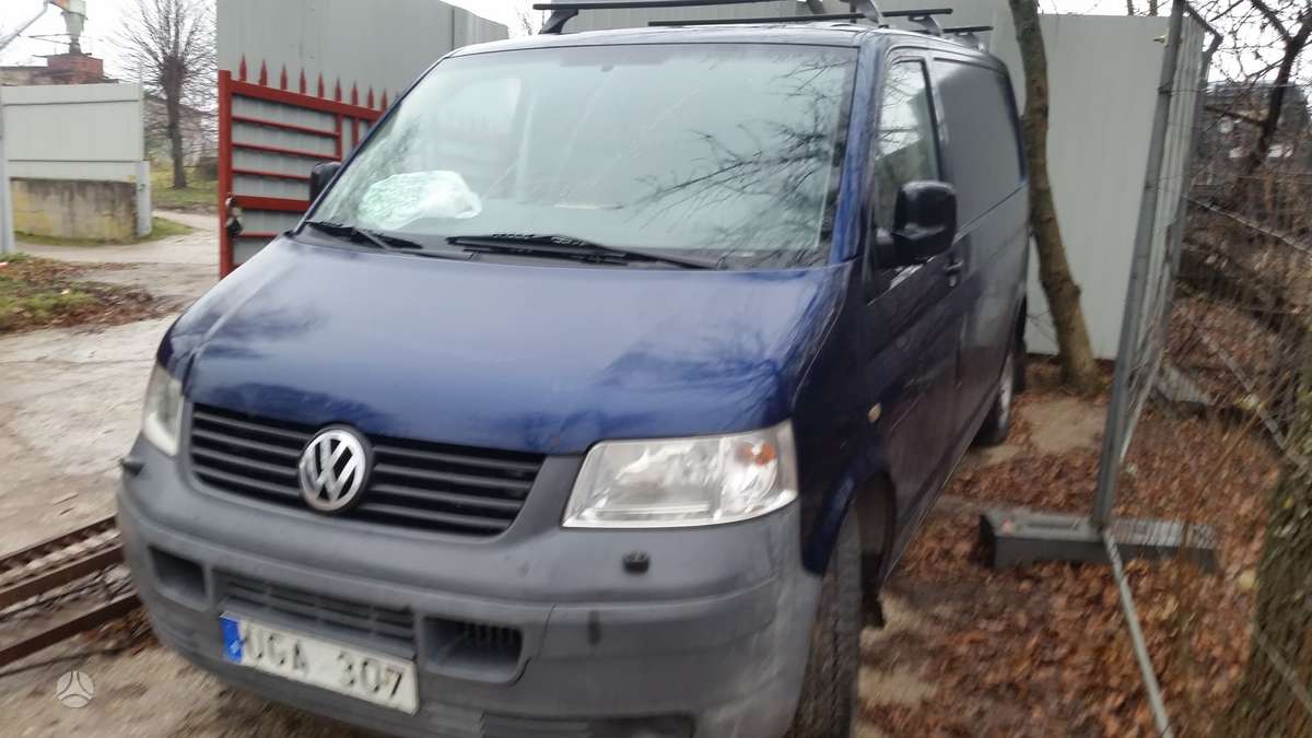 Volkswagen TRANSPORTER, preču