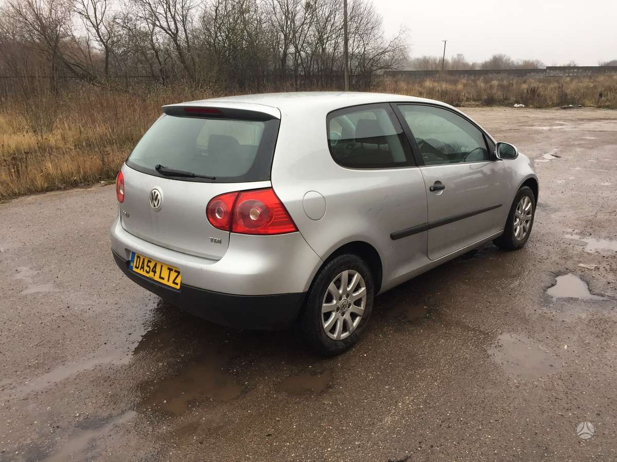 Volkswagen Golf по частям