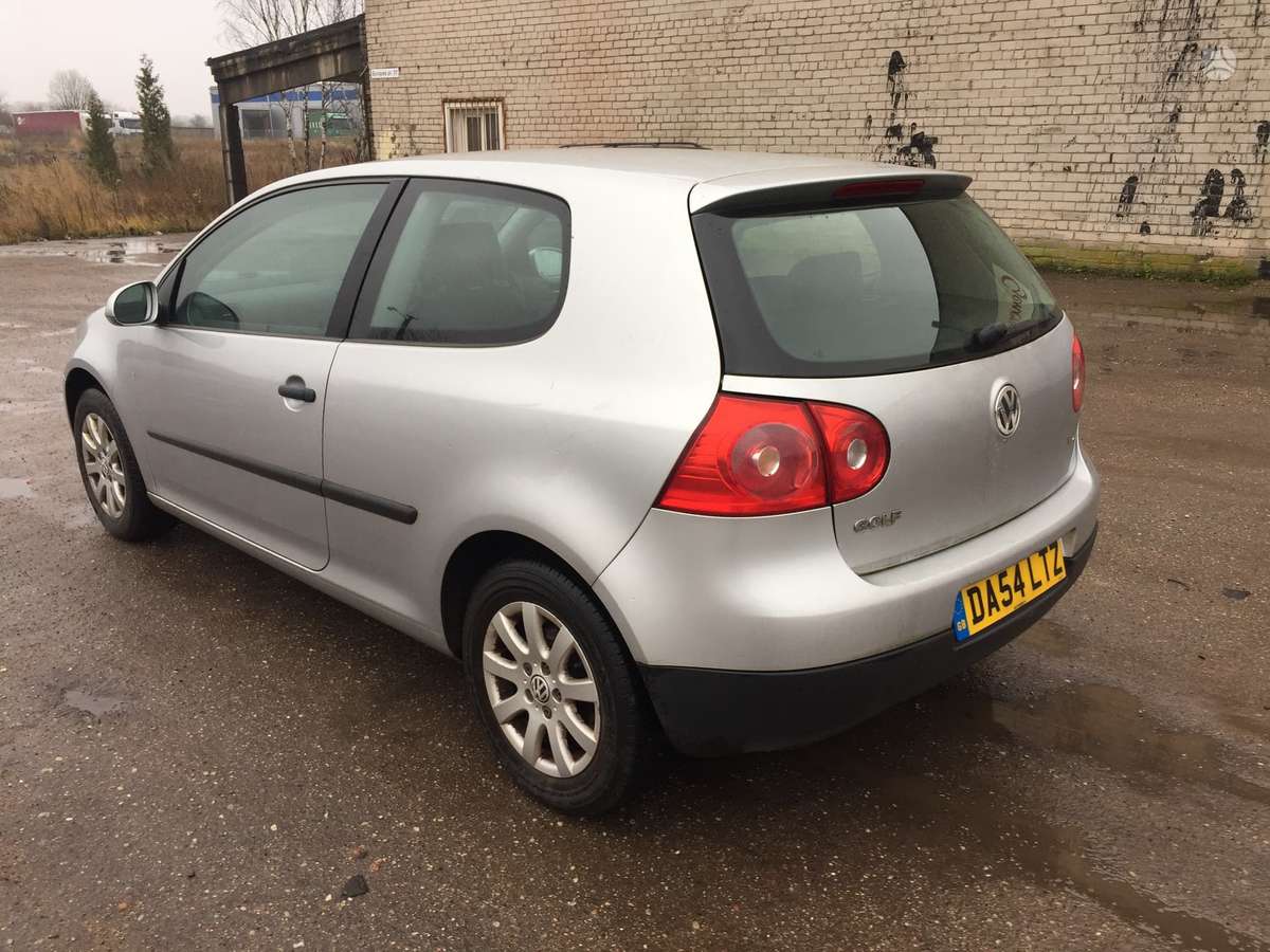 Volkswagen Golf по частям