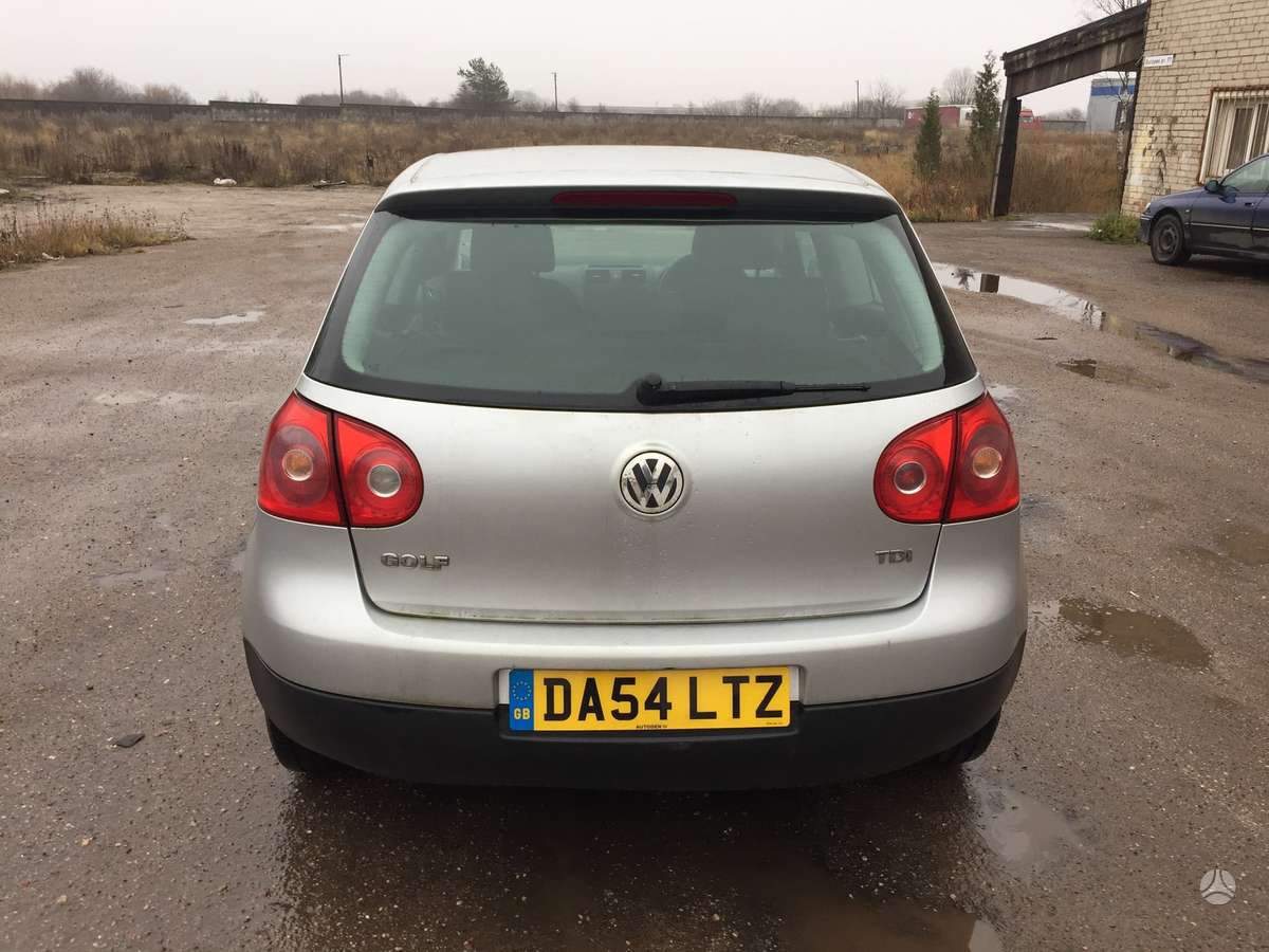 Volkswagen Golf по частям