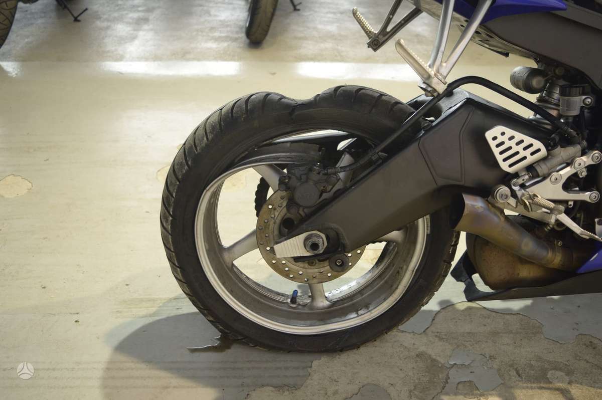 Yamaha R6, sportiniai / superbikes