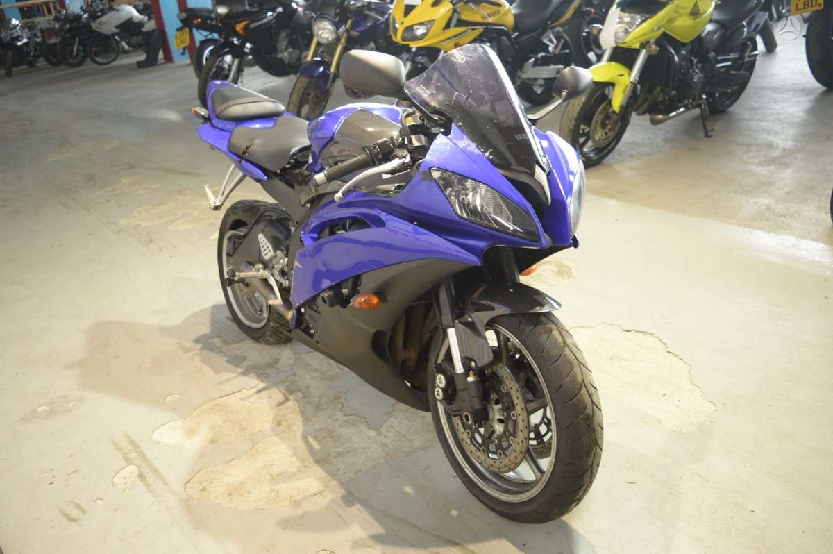 Yamaha R6, sportiniai / superbikes