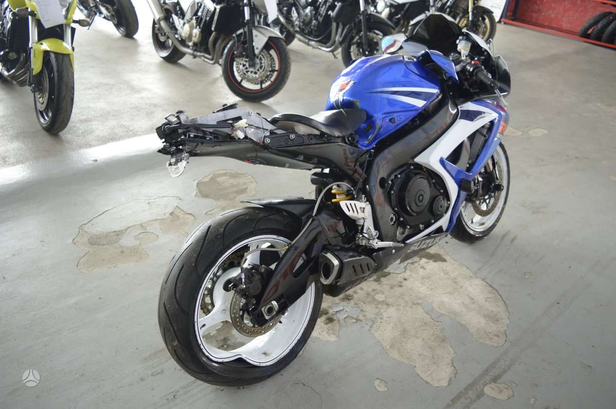 Suzuki GSX-R, superbikes
