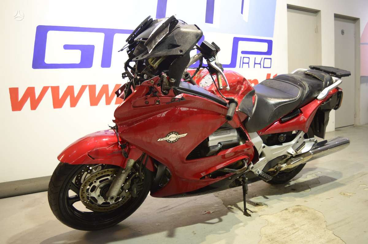 Honda ST, touring / sport touring