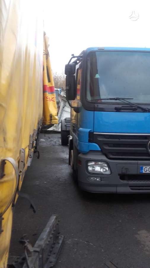 Mercedes-Benz 1836, trucks