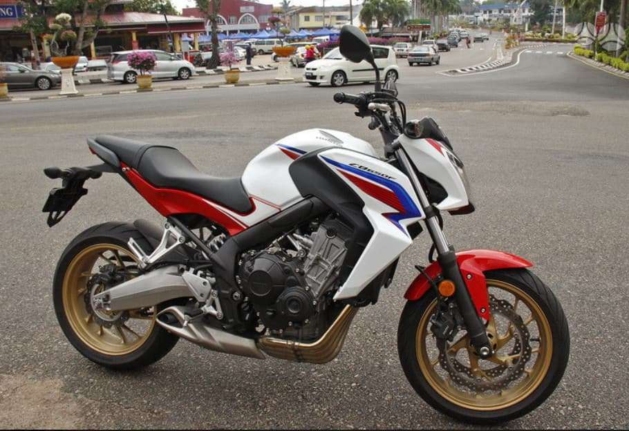 Honda CB, street / classic