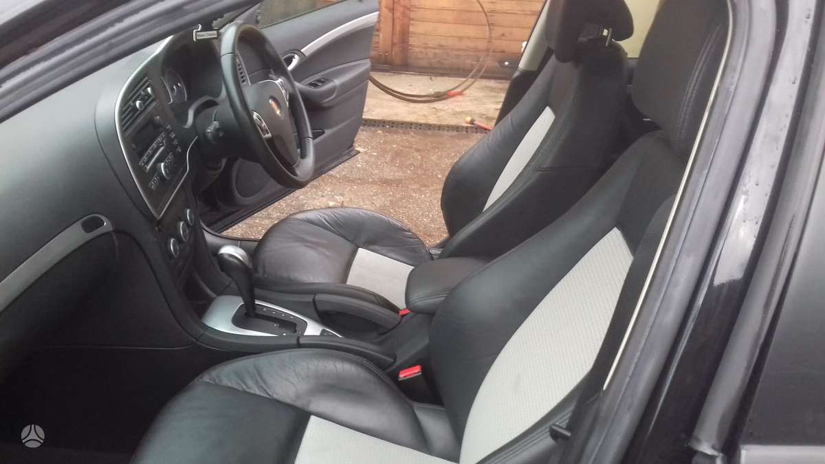 Saab 9-3 for parts
