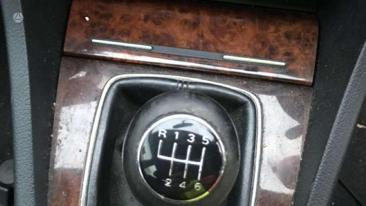 Audi A4 dalimis