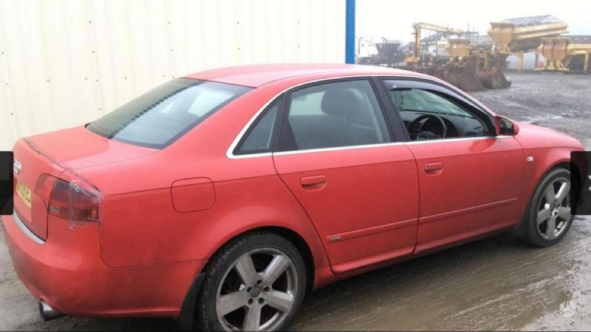Audi A4 dalimis