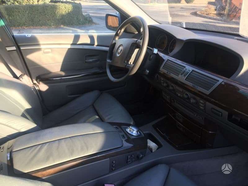 BMW 745 по частям. Bmw 745i dalimis