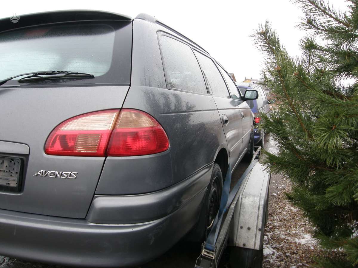 Toyota Avensis