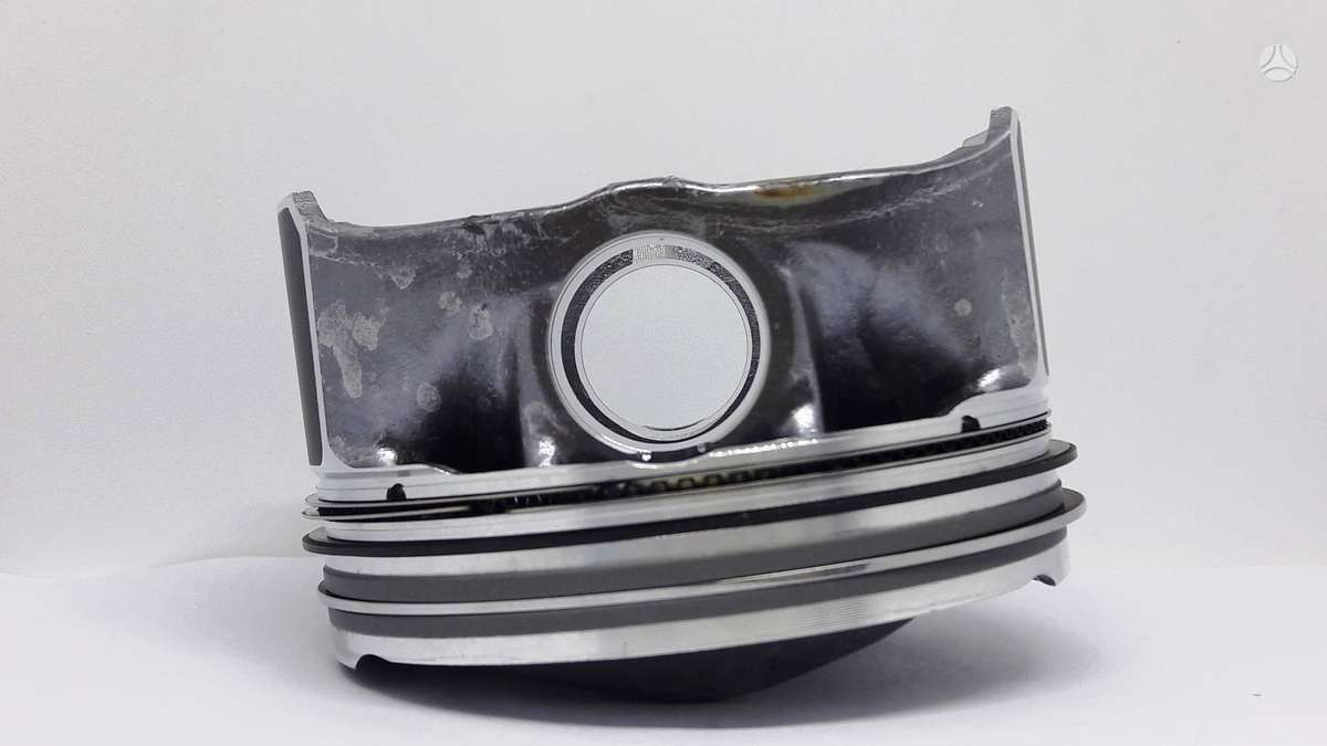 Jaguar XF, 3.0, pistons
