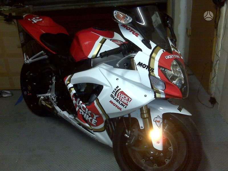 Suzuki GSX-R, спортбайки / superbikes