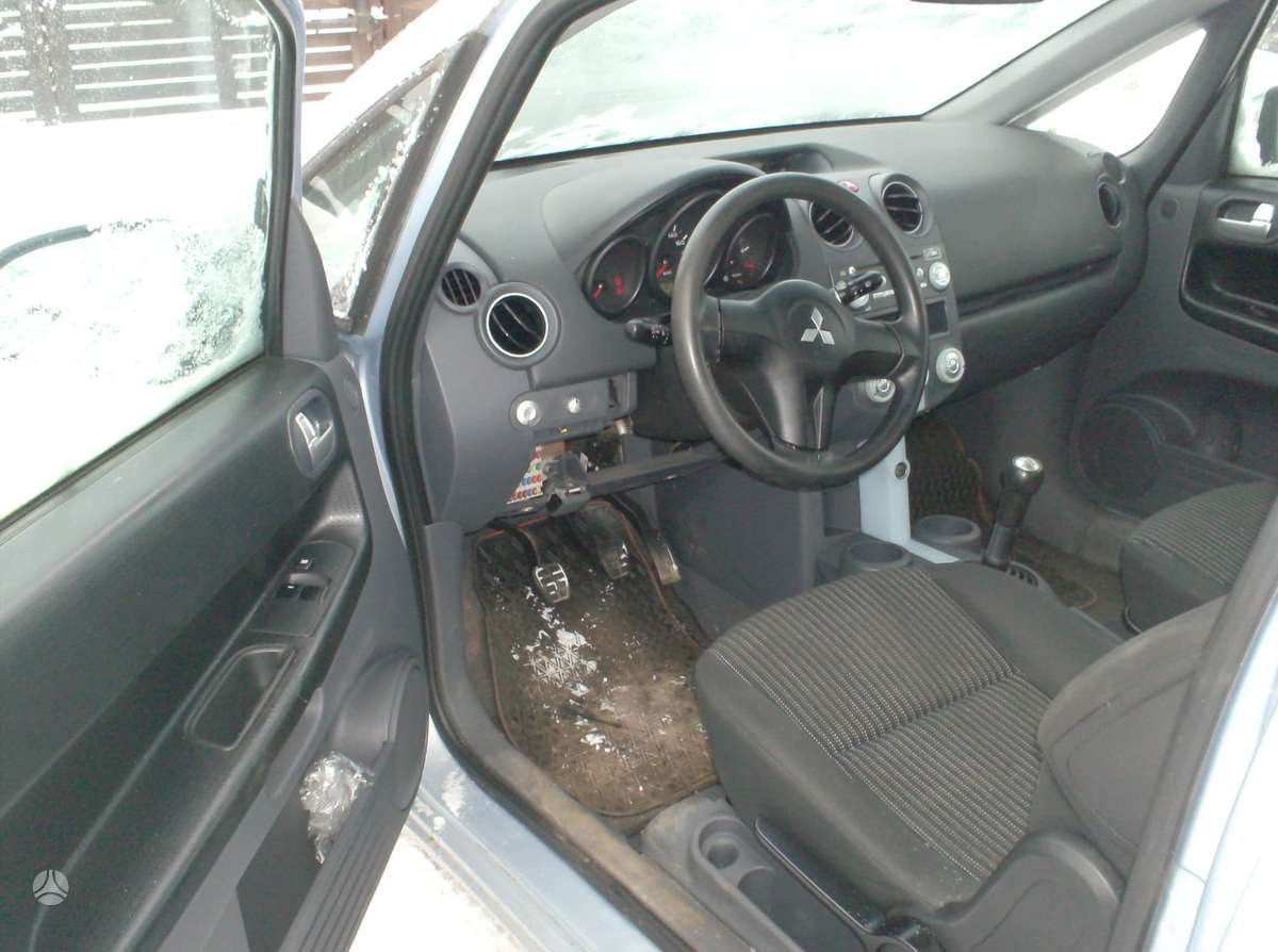 Mitsubishi Colt