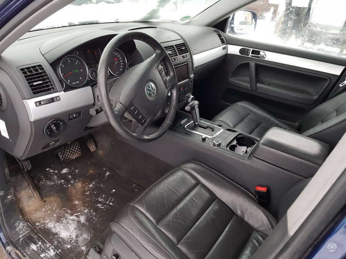 Volkswagen Touareg Naudotos autodalys darbo laikas pirmadienis penktadienis