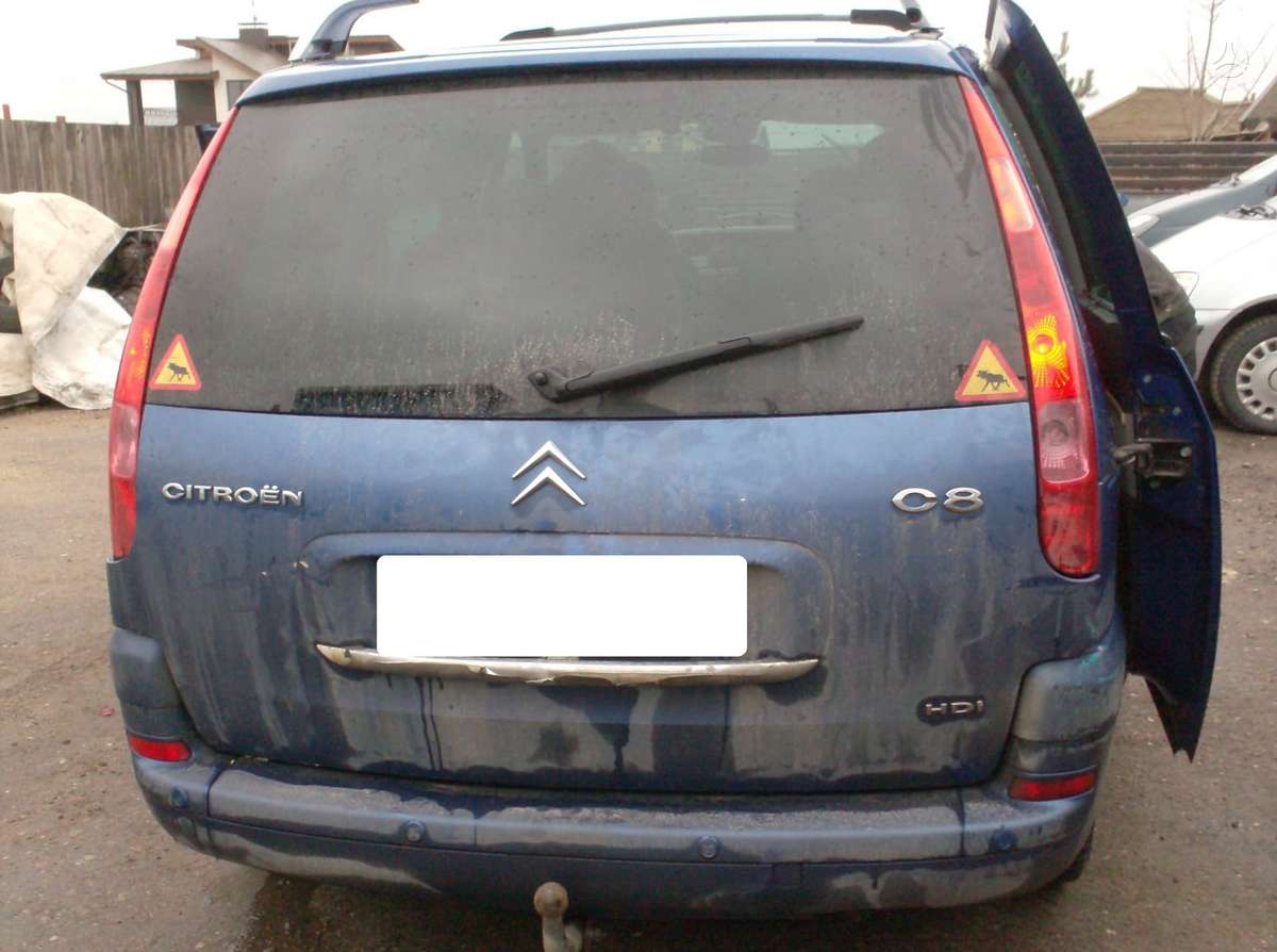 Citroen C8