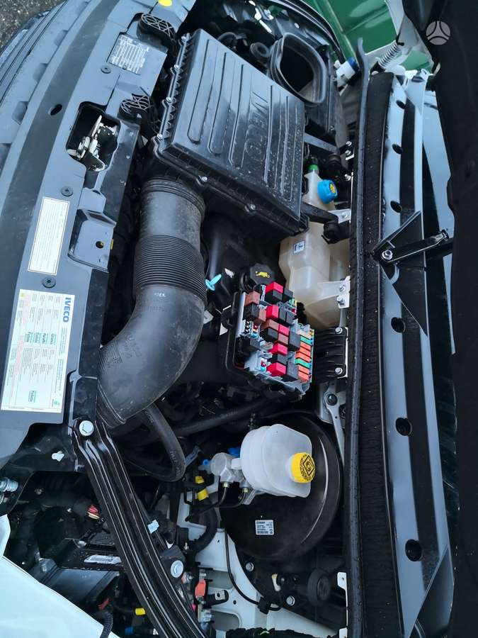Iveco Daily, preču