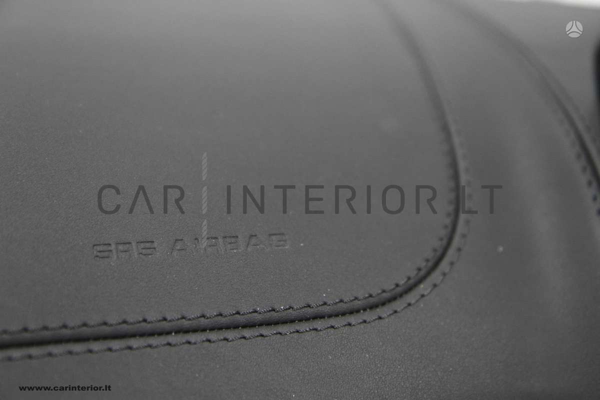 Ferrari California salono detalės