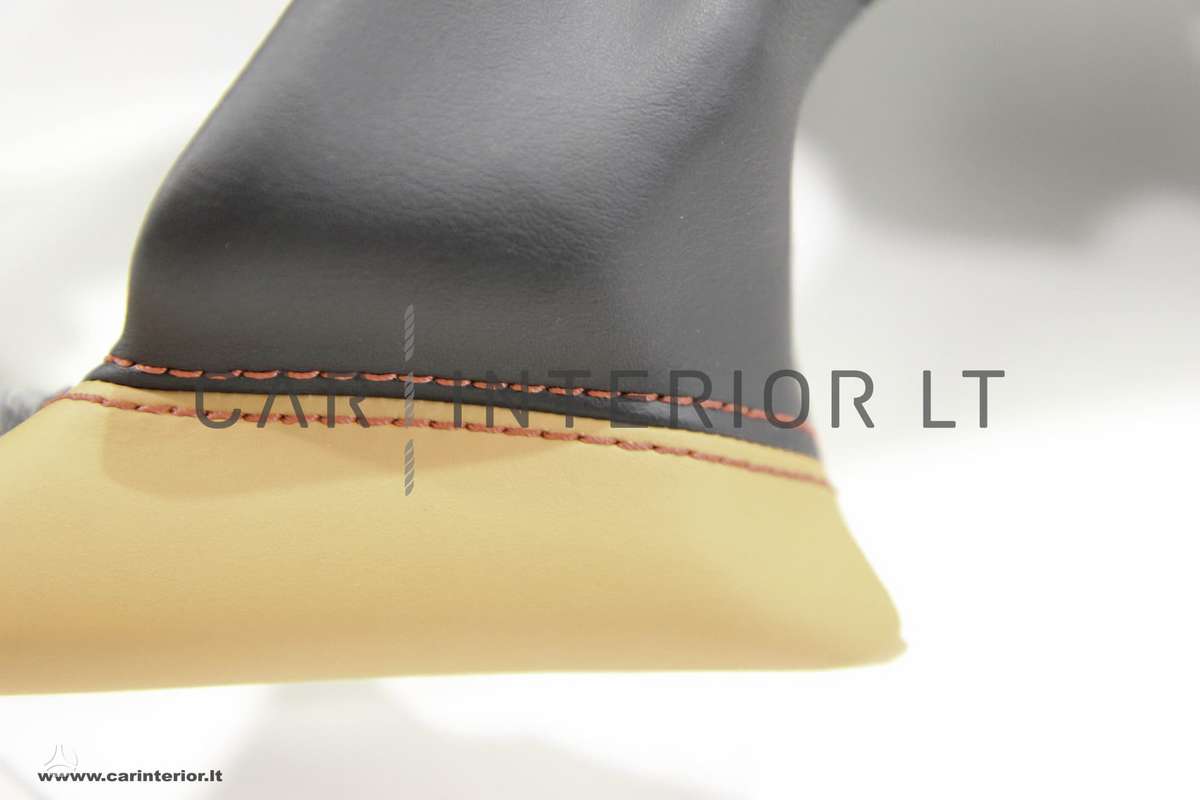 Ferrari California salono detalės