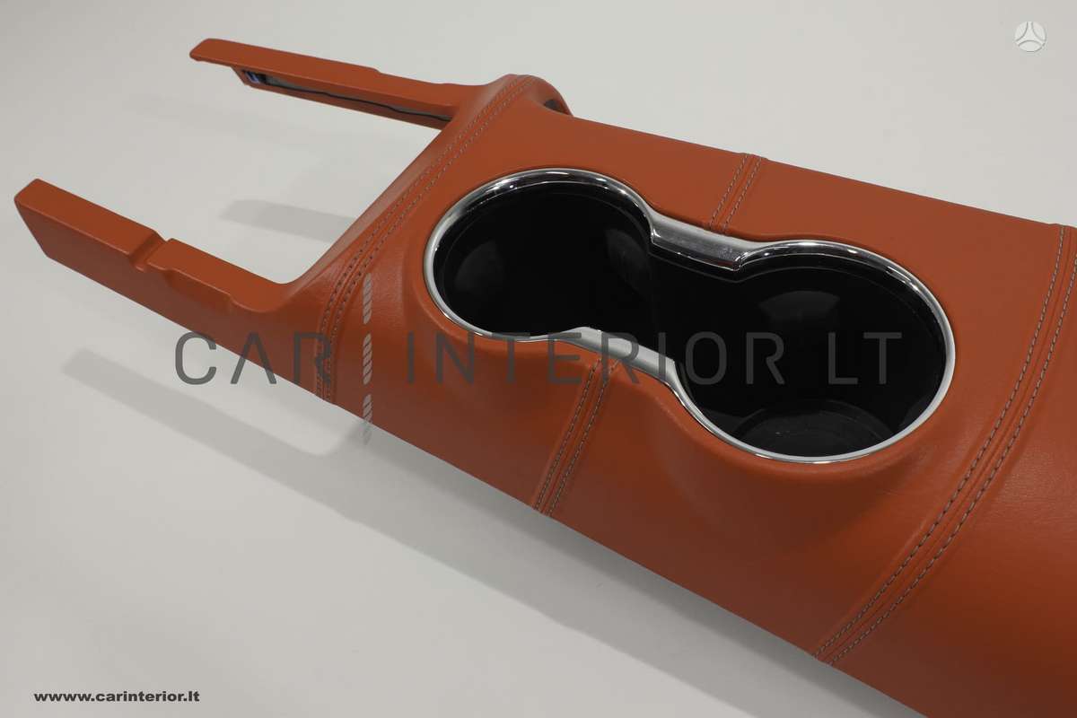 Ford Mustang salono detalės