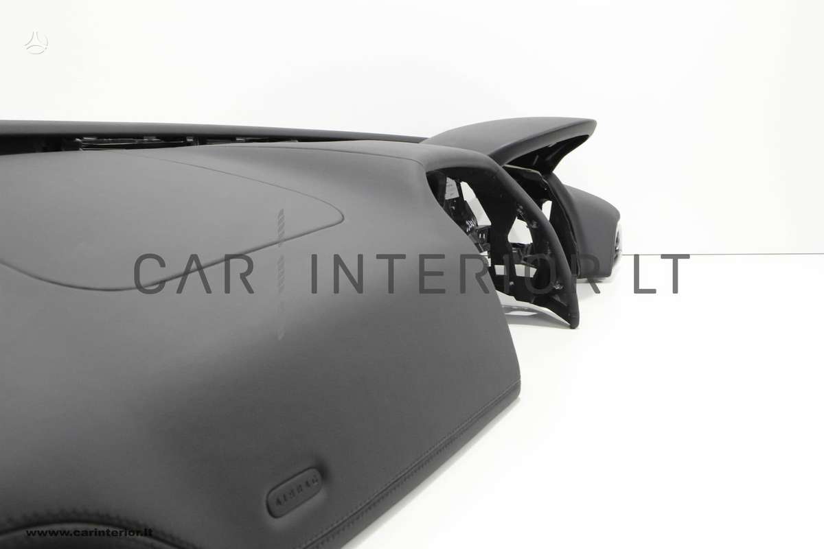 Jaguar XE детали салона